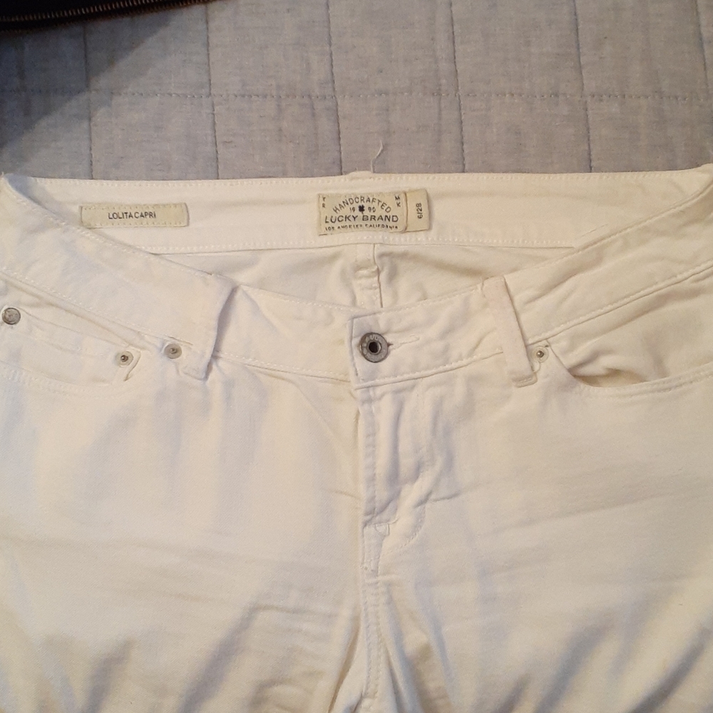 Lucky Brand capri jeans